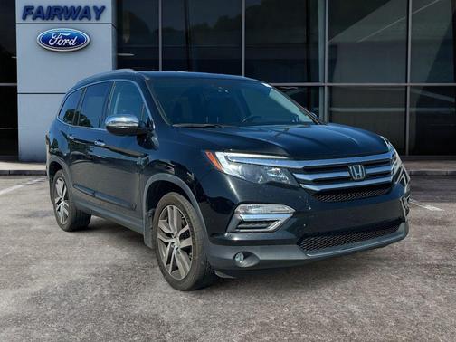 Crystal Black Pearl 2017 Honda Pilot Elite