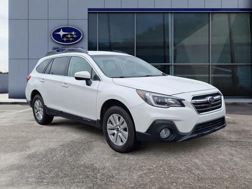 2019 Subaru Outback 2.5i Premium