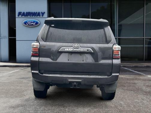Magnetic Gray Metallic 2019 Toyota 4Runner SR5 Premium
