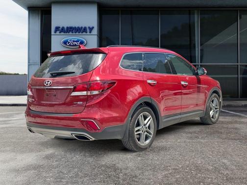 2017 Hyundai SANTA FE SE Ultimate