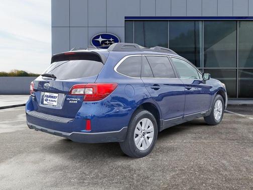 2017 Subaru Outback 2.5i Premium