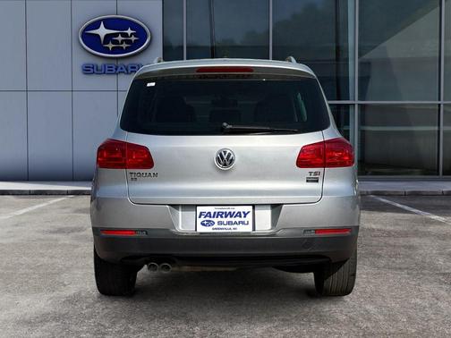 2017 Volkswagen Tiguan 2.0T Wolfsburg Edition