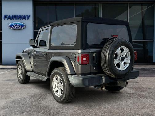 2019 Jeep Wrangler Sport