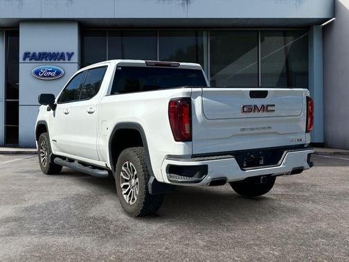 Summit White 2021 GMC Sierra 1500 AT4