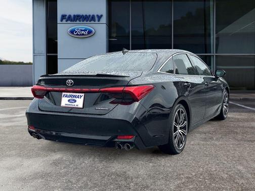 2019 Toyota Avalon XLE Touring