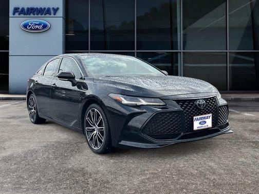 2019 Toyota Avalon XLE Touring