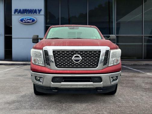 2017 Nissan Titan XD SV