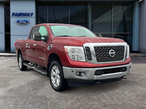 2017 Nissan Titan XD SV