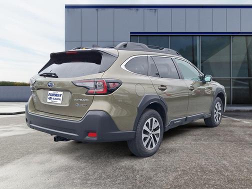 2023 Subaru Outback Premium
