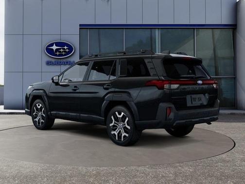 Crystal Black Silica 2026 Subaru Outback Touring XT