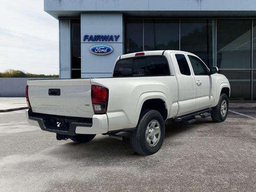 2023 Toyota Tacoma SR