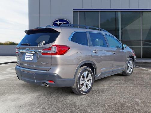 2022 Subaru Ascent Premium 7-Passenger