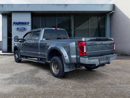 2022 Ford F-350 XLT