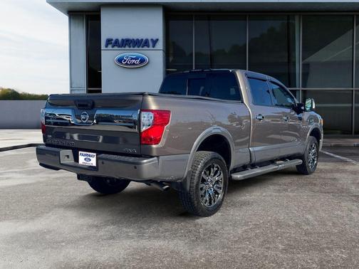 2018 Nissan Titan XD Platinum Reserve