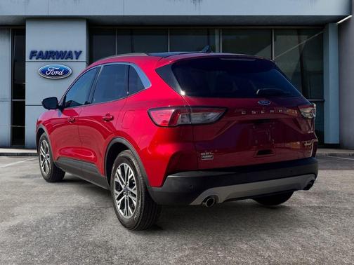 2020 Ford Escape SEL