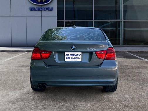 2010 BMW 328 i