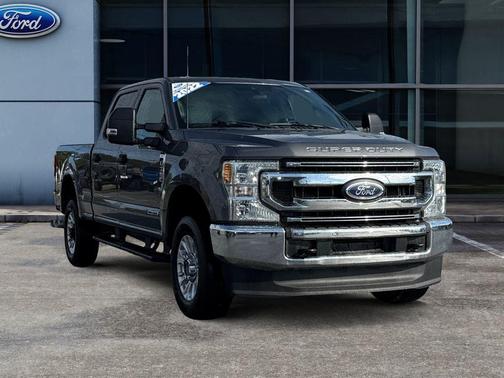 2022 Ford F-350 XLT