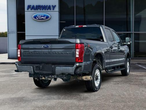 2022 Ford F-350 XLT