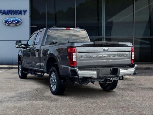 2022 Ford F-350 XLT
