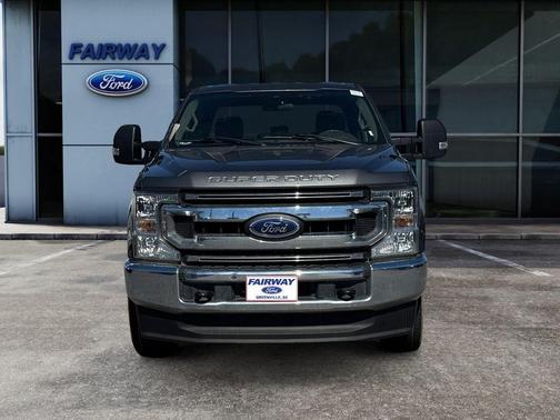 2022 Ford F-350 XLT