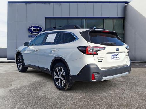2022 Subaru Outback Limited XT