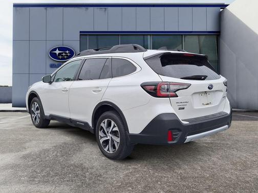 2022 Subaru Outback Limited XT