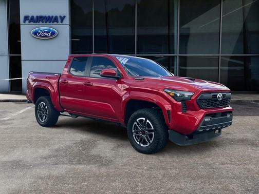 2024 Toyota Tacoma Hybrid TRD