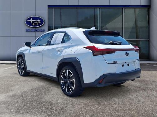 2021 Lexus UX 250h Base