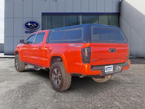 2017 Toyota Tacoma TRD Sport