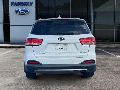 2016 Kia Sorento EX