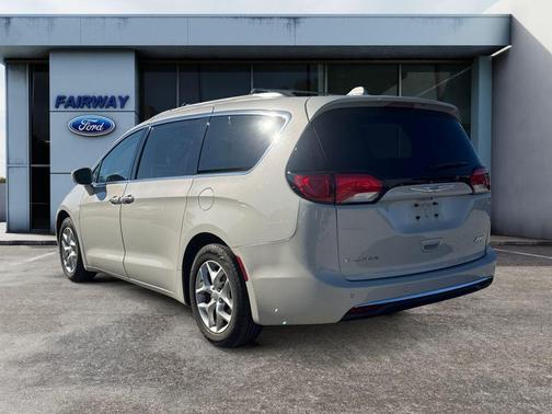 2019 Chrysler Pacifica Touring Plus