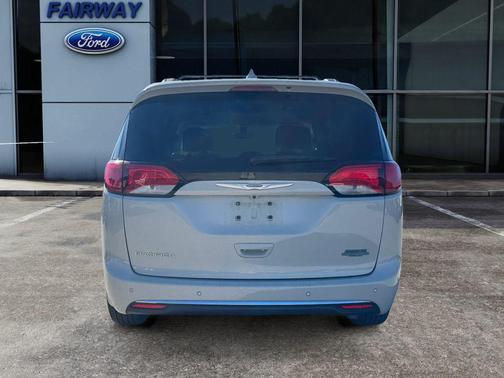 2019 Chrysler Pacifica Touring Plus