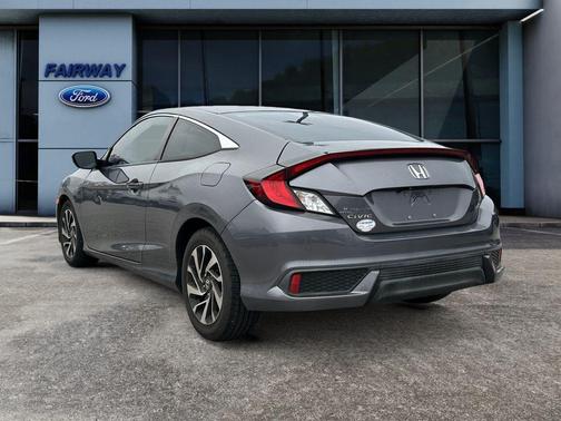 2017 Honda Civic LX-P