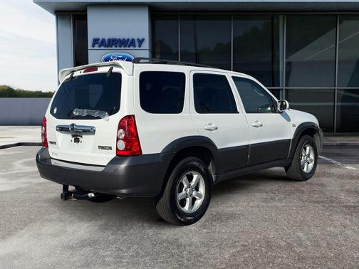 2005 Mazda Tribute s