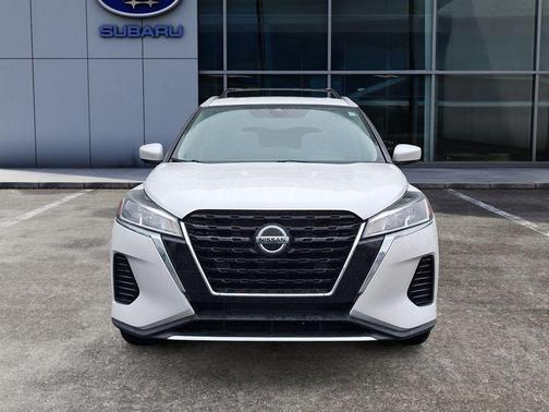 2021 Nissan Kicks SV