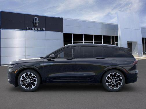2025 Lincoln Nautilus Reserve