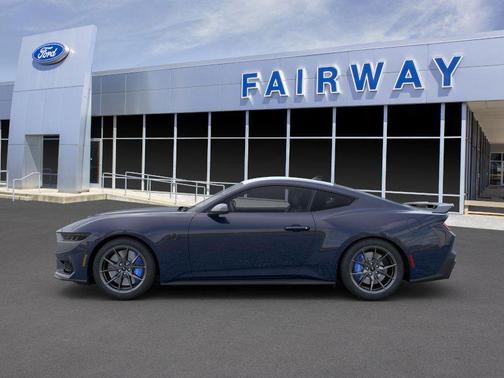 2025 Ford Mustang Dark Horse