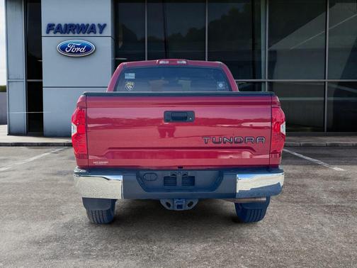 2018 Toyota Tundra SR5