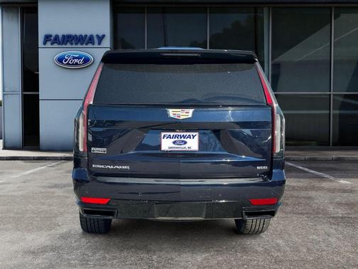 2023 Cadillac Escalade Sport