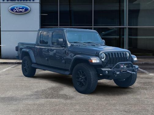 2022 Jeep Gladiator Sport