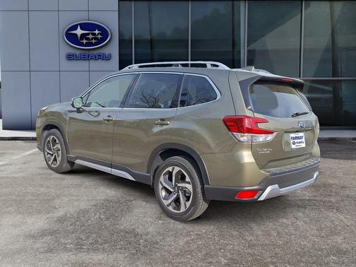 Autumn Green Metallic 2023 Subaru Forester Touring