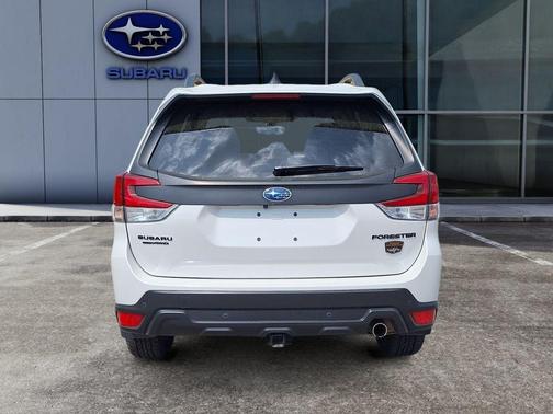 Crystal White Pearl 2024 Subaru Forester Wilderness