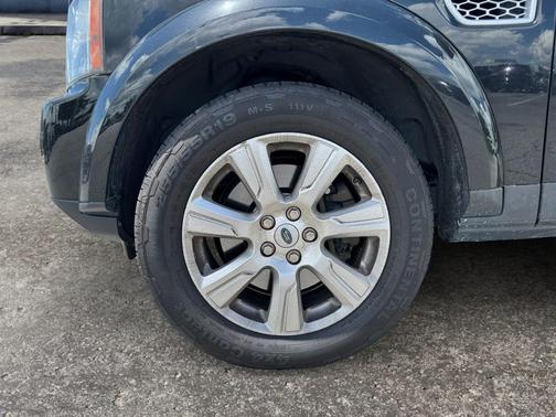 2013 Land Rover LR4 Lux
