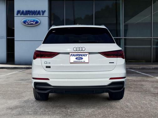 2024 Audi Q3 45 S line Premium