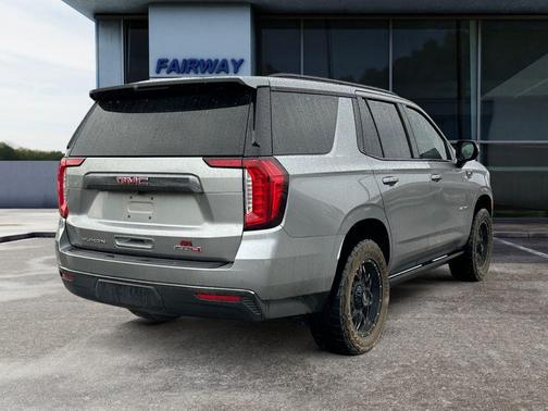 2023 GMC Yukon AT4