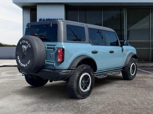 2022 Ford Bronco Badlands