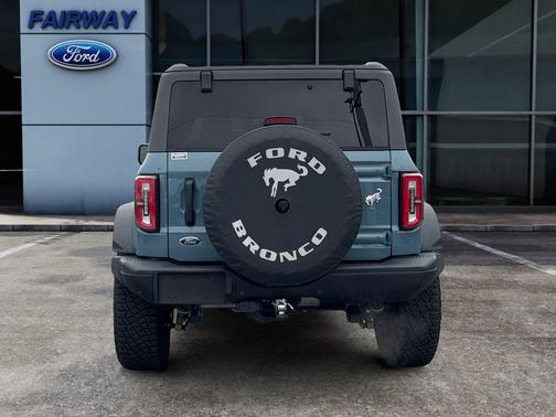 2022 Ford Bronco Badlands