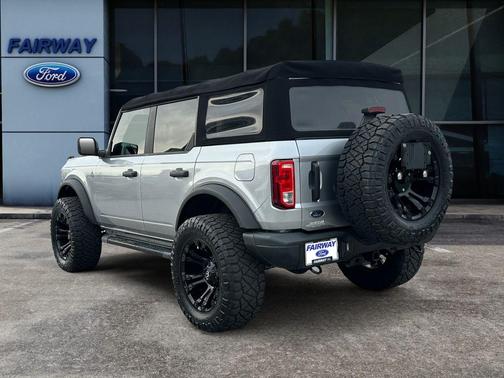 2021 Ford Bronco Black Diamond