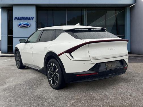 2022 Kia EV6 Wind