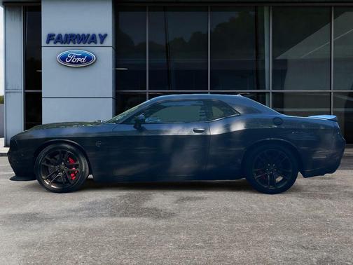 Granite Pearlcoat 2023 Dodge Challenger SRT Hellcat